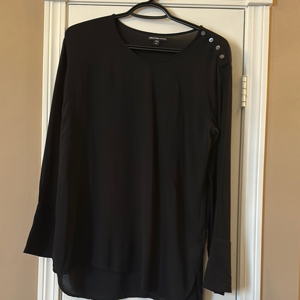 Women's Black Long Sleeve Top